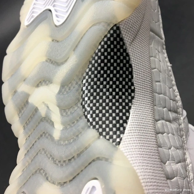 Rep 11 Air Low Jordan White Frost Heiress 897331-100 0709